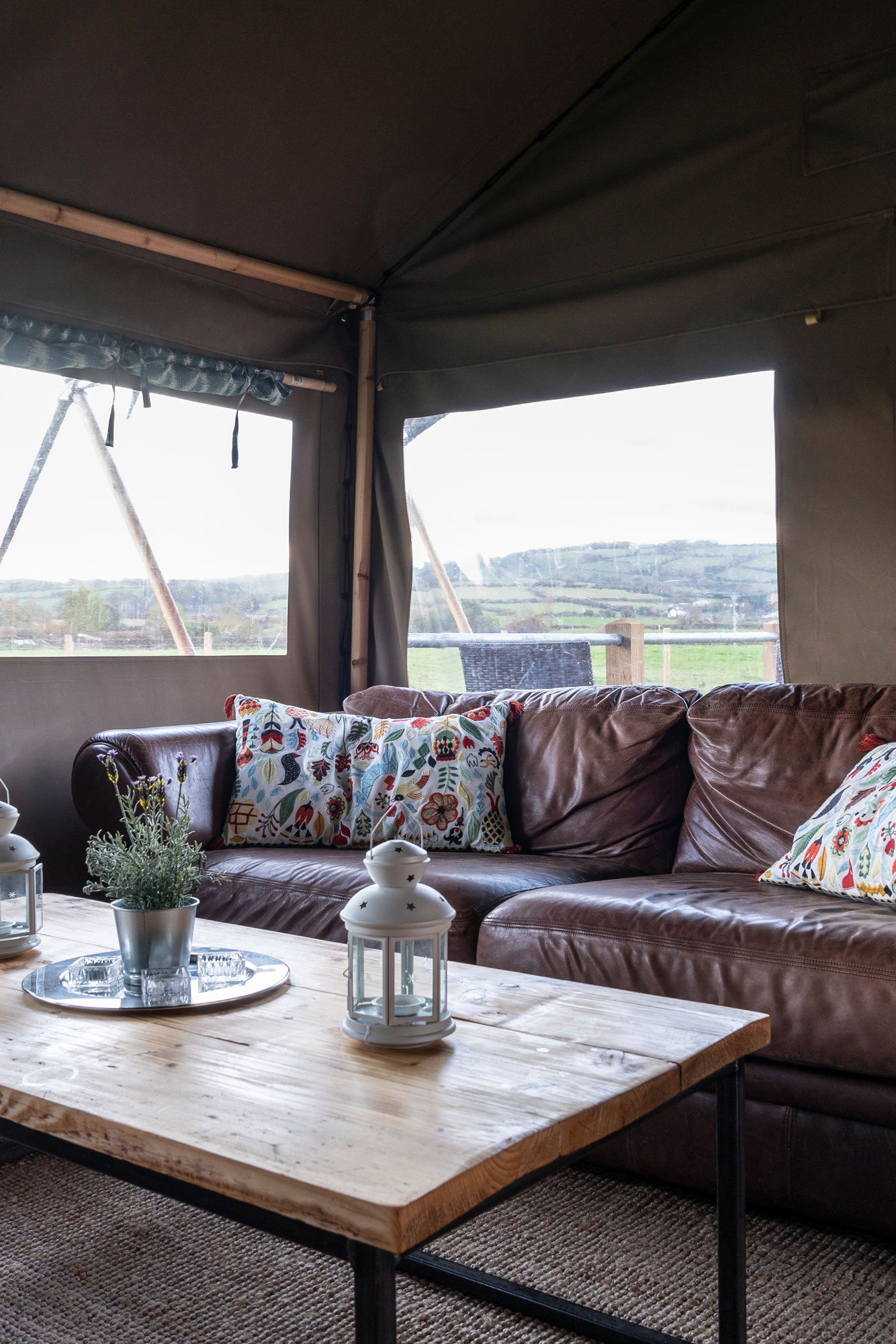 Middlestone Farm – Glamping in the English countryside by Soonafternoon