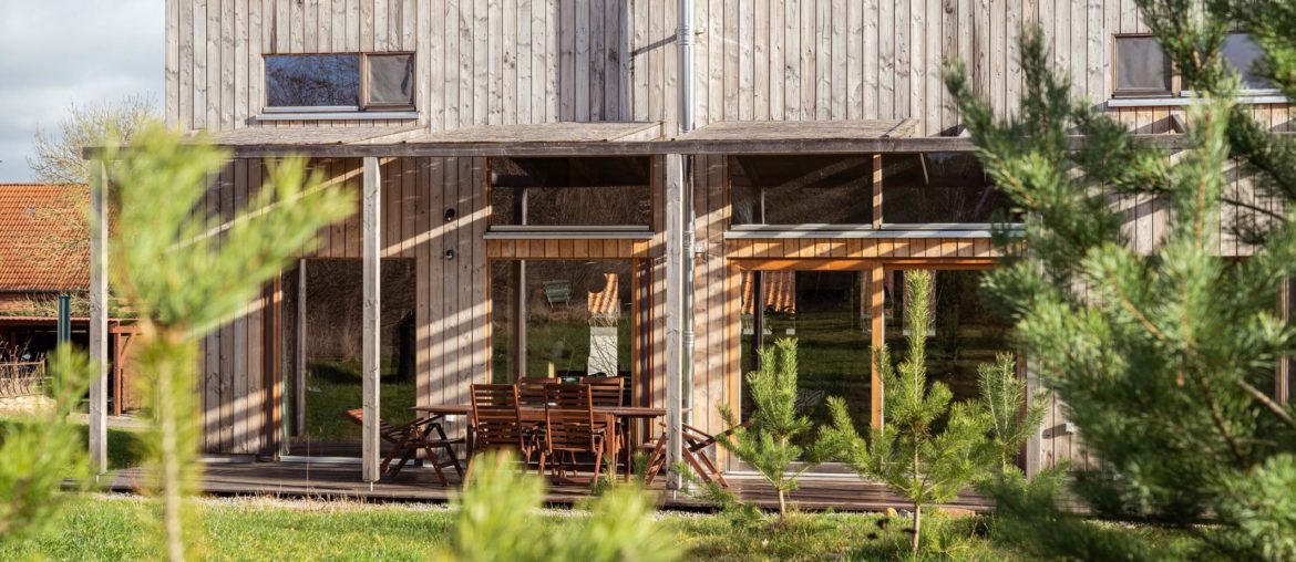 eco friendly wooden cabin