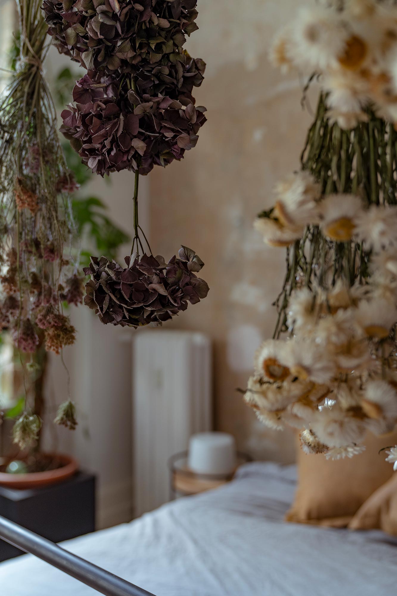 Bedroom with dried flowers